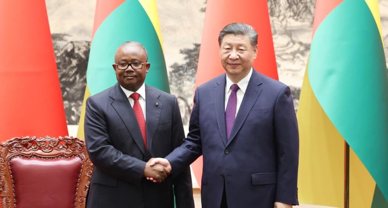 Presidentes de China y Guinea-Bissau sostienen conversaciones y elevan lazos 