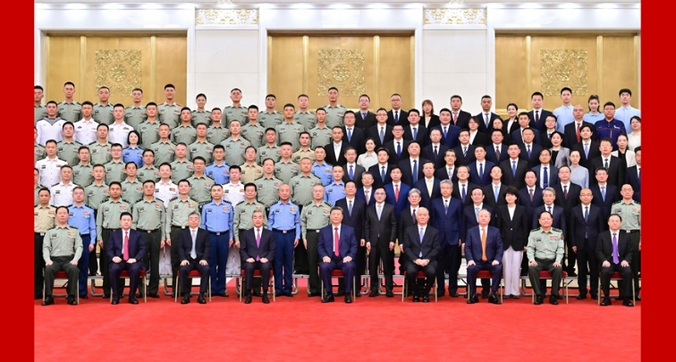 Conmemoraciones de Día de la Victoria en China fortalecen confianza en avance de revitalización nacional, afirma Xi