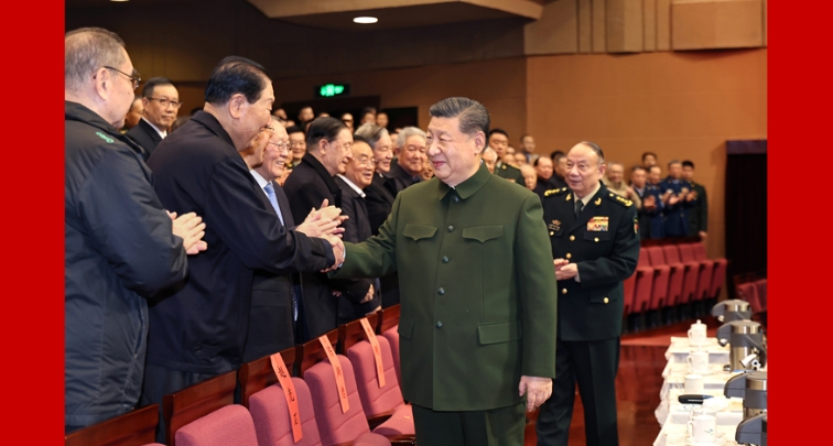Xi extiende saludos de Fiesta de la Primavera a veteranos militares